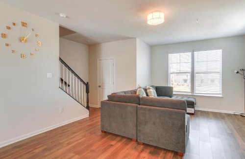 Frederick House | 2 Mi to Dtwn Frederick Updated Townhome