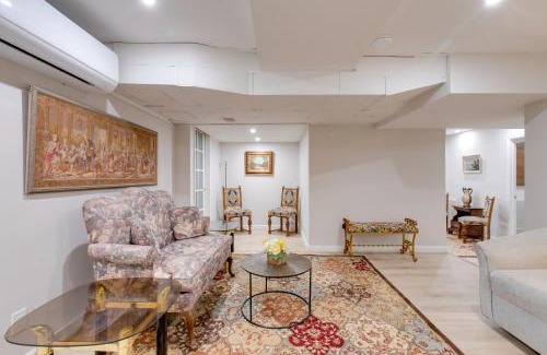 Cheesman Park Apartment | 2 Mi to Dtwn Walkable Cheesman Park Apt
