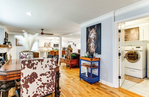 Aiken House | 2 Mi to Historic Horse District: Dog-Friendly Home