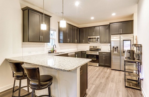 Fayetteville House | 2 Mi to Lake Rim Park: Home w/Private Yard!