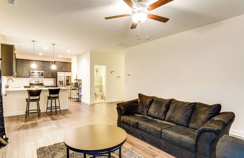 Fayetteville House | 2 Mi to Lake Rim Park: Home w/Private Yard!