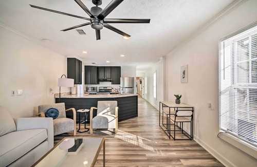 Starkville Cottage | 2 Mi to MSU: Chic Cottage Retreat w/Yard!