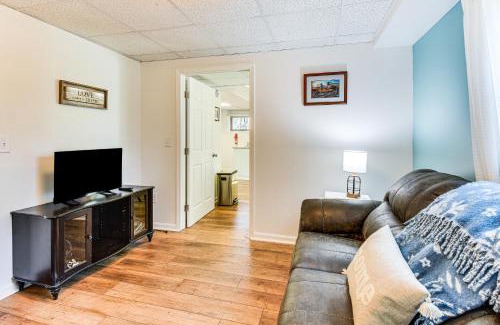 Toccoa Apartment | 2 Mi to Toccoa Falls Cozy Getaway with Fire Pit!