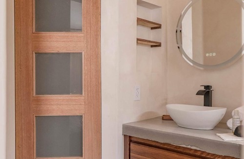 Moreno Valley Apartment | 2 min From Hospitals & Lake - A Modern Bali Studio