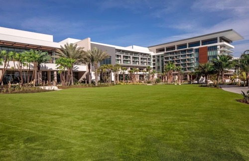 Florida Central Atlantic Coast House | 2 Nature View Units at Conrad Orlando, Outdoor Pool! Near SeaWorld Orlando