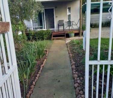 Bot River Apartment | 2 on Fifth Avenue