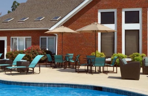 Crestline Heights House | 2 Relaxing Units w/ Fireplace & Kitchen, Parking, Pool! Near Alabama State Fair