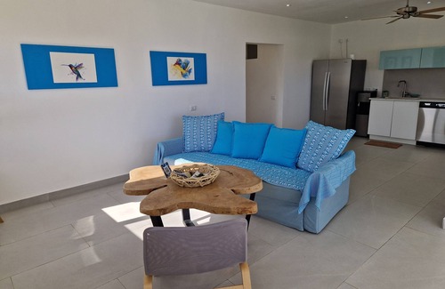 La Ceiba Villa | 2 rooms and 1 bathroom in shared Luxury new Villa with view over sea and nature