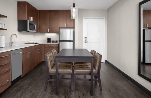 Isle of Palms Hotel | 2 Spacious Suites w/Kitchen, Free Breakfast, and Heated Pool Near Mayo Clinic