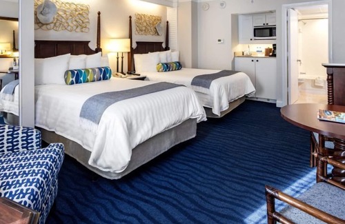 St. Pete Beach Hotel | 2 Standard Hotel Room at Island Grand at TradeWinds, 5 Onsite Pools!