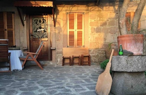 Behram House | 2 Unique stone houses nearby the ancient city- sleeps 12