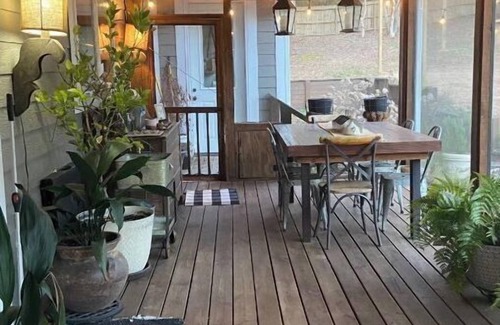 Northport House | 20 min to Bryant Denny Stadium! 5min to public boat landing at Lake Tuscaloosa!