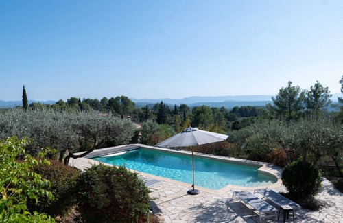 Flayosc Villa | 200 m² Villa ∙ 3 bedrooms ∙ 8 guests