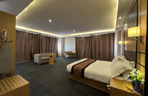 Kigali Hotel | 2000 HOTEL Downtown Kigali