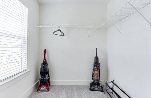 Redan Apartment | 2022 quiet relaxing and secure town house near Atlanta