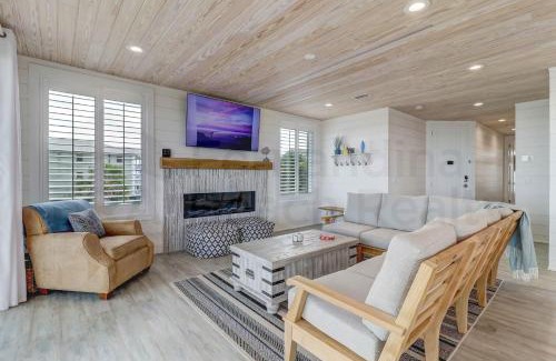 Ocean Cay House | 226 SF 2nd Floor townhouse