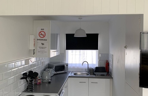 Great Yarmouth Ski Chalet | 244 sundowner