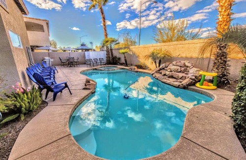 Silverado Ranch House | #24Villa w/Pool&Spa: mins to LVStrip/Green Valley