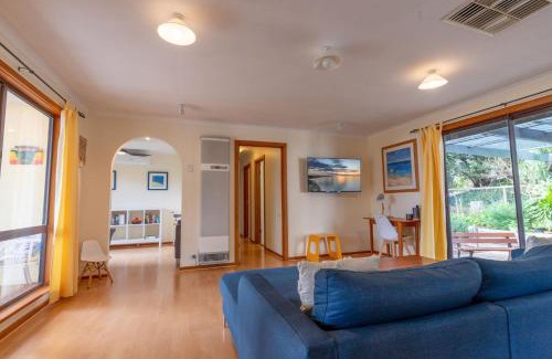 Carrickalinga House | 25 Elizabeth Crescent