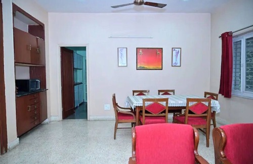Pune Apartment | 2500 Square Feet Apartment Fully Furnished in Downtown Pune