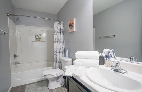 Las Vegas House | 2500SqFt House/6bedr/3bathbbq