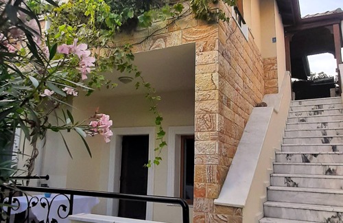 Turunc House | 250m to the Beach - Fully Furnished - Fast Wi-Fi