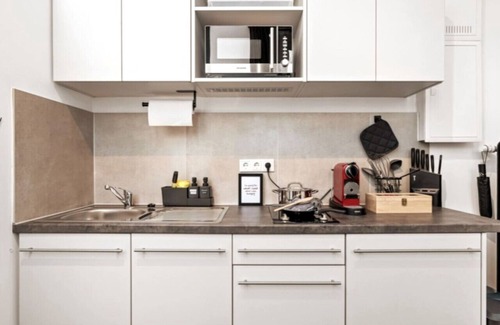 Krefeld Apartment | 25qm *Design WOW Studio* | City | Ruhig | Hbf 100m