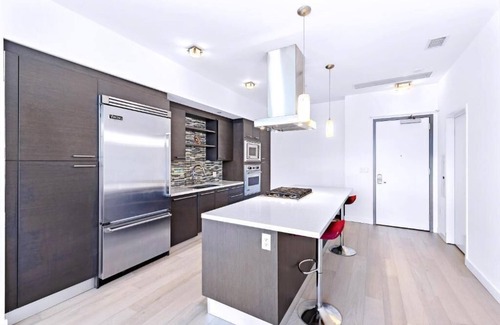 Santa Ana Apartment | 25th Floor Luxury Top Level Penthouse Epic Ocean/City/Lake/Mountain Views!