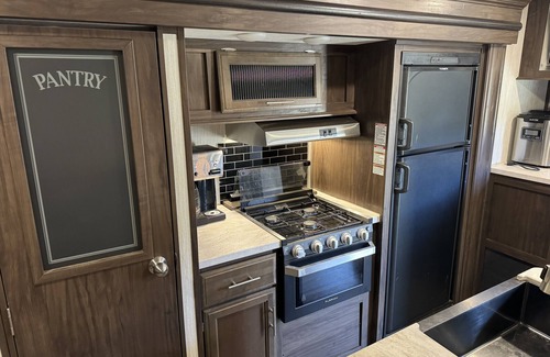 Iva House | 26FT CAMPER IN THE BEST FISHING/HUNTING SECRET IN SC