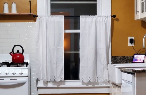 Waukee House | 2751 Cozy piece of history, refreshed and comfortable.