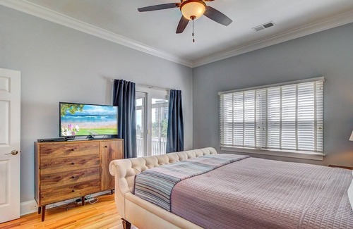 Ocean Point House | 29 Ocean Point | AvantStay | Luxe Kitchen, Balcony