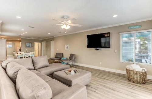 Fernandina Beach House | 2958 S Fletcher Ave