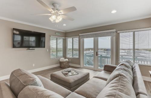 Fernandina Beach House | 2958 S Fletcher Ave