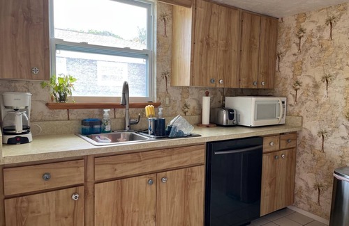 Ilexhurst House | 2B/2B on Anna Maria Island 3 blocks from the Beach