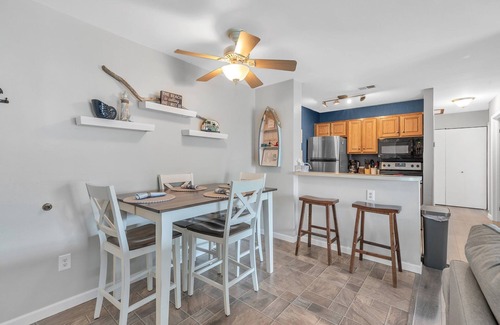 Port Clinton Condo | 2Bd/1Ba, Lake/Riverview Condo; discounts for longer stays