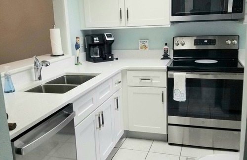 New Port Richey Condo | 2bd/2ba in Beautiful Seven Springs Golf Villas