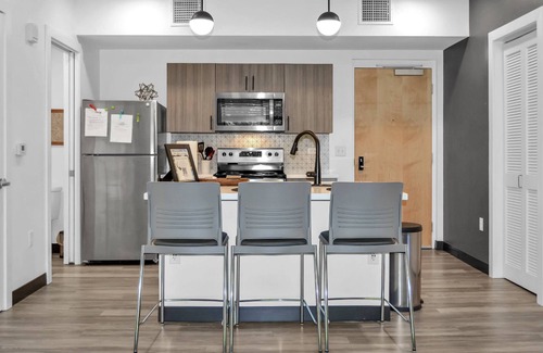 Zephyrhills West Condo | 2BDR Luxury Getaway: Sports & Wellness Hub