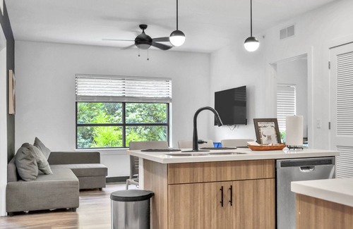 Zephyrhills West Condo | 2BDR Luxury Getaway: Sports & Wellness Hub