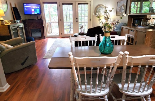 Fairfield Bay Condo | 2BR/2.5BA Condo w/Shaded Balcony, Pool Steps Away, Lake Access Minutes Away