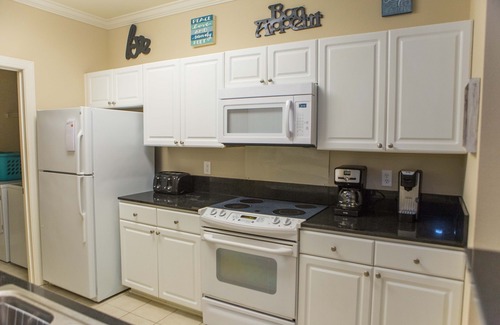 Foley Condo | 2BR/2BA Condo In Quiet Relaxful Location. Prime Location For Shopping And Fun.