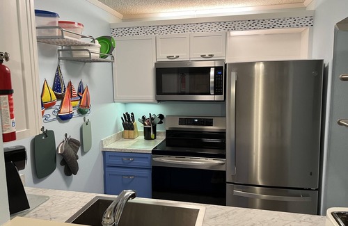 Myrtle Beach Condo | 2BR/2BA ResortCondo, Beach/Shopping/Entertainment, Free WiFi & Parking, Clean