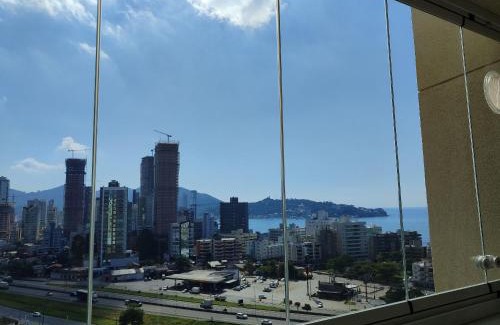 Tabuleiro dos Oliveiras Apartment | 2BR Apt w/BBQ & View 550m from Beach - OMC1303