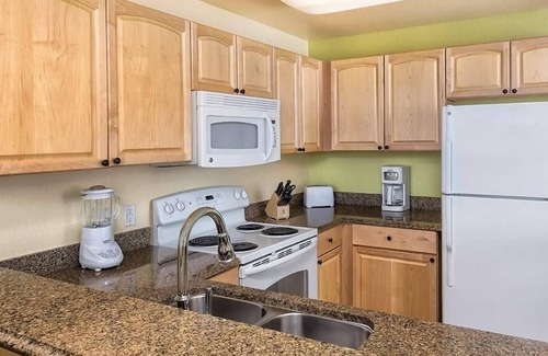 Las Vegas Condo | 2br Deluxe Condo All the Fun of the Vegas Strip!