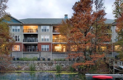 Santee Condo | 2br Deluxe Unit Tranquil Shores of Lake Marion