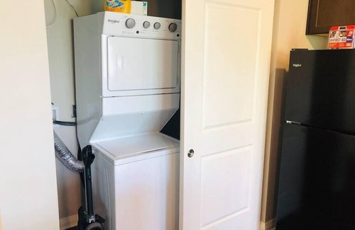 Downtown Columbus Apartment | 2BR Executive Escape | Near OSU | Free Parking!