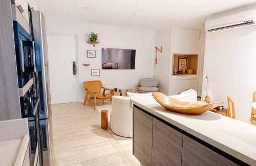 Leblon Apartment | 2BR Heart of Leblon with Balcony, Renovated Gem