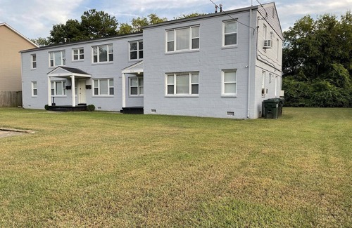 Norfolk Apartment | 2BR Hopeless Apartment Near Downtown Norfolk