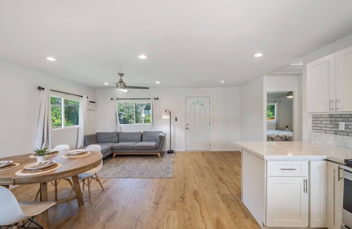 Wahiawa House | 2BR Oahu - Upto 4, WiFi, AC + Garage, Pet-friendly