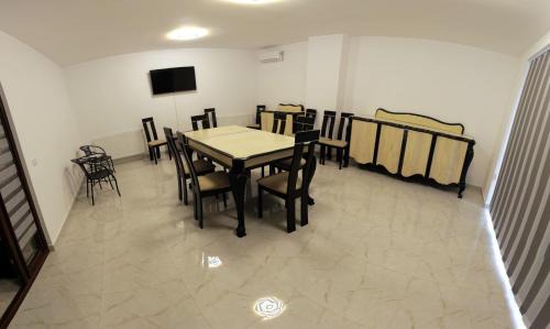 Focsani House | 2Family