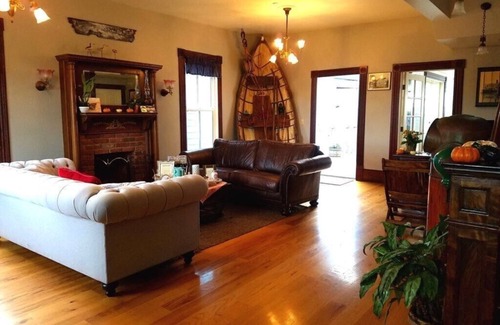 Moss Landing Cabin | 2nd Floor(upstairs/Level 01)- Historic House - Fireplace